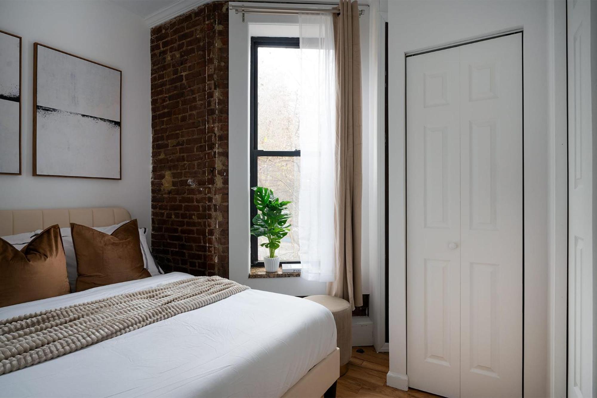 153-1g Newly Renovated 2br Lower East Side Pangsapuri New York